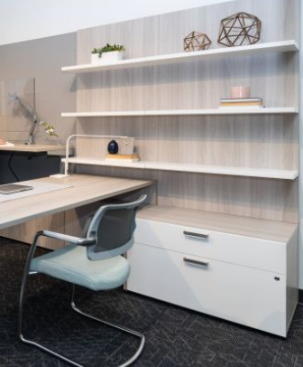 NeoCon with height adjustable cantilevered return